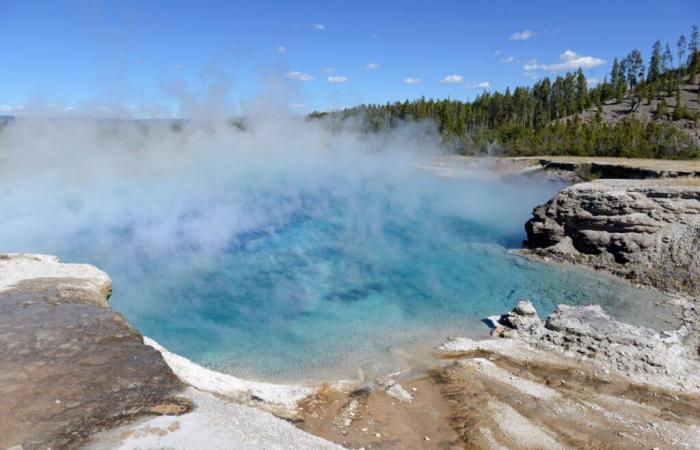 Scientific study suggests hot springs could be responsible for the emergence of life on Earth