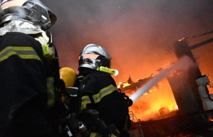 a house burns due to a chimney fire