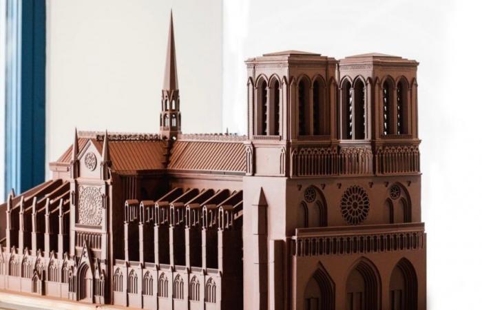 A huge chocolate Notre-Dame unveiled for the reopening