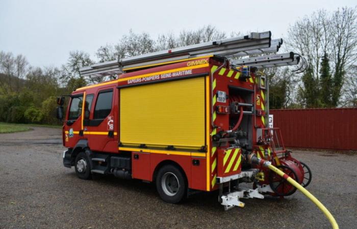 Less heavy and more eco-friendly, Seine-Maritime firefighters are testing a new lance