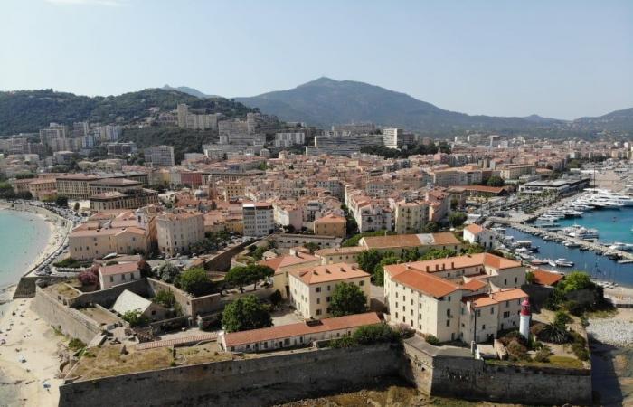 very strong parking restrictions from December 11 to 15 in Ajaccio