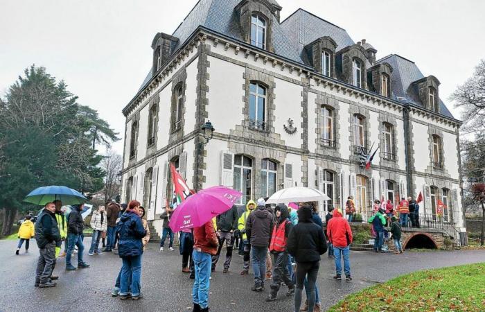 A symbolic gathering in Quimperlé on this strike day