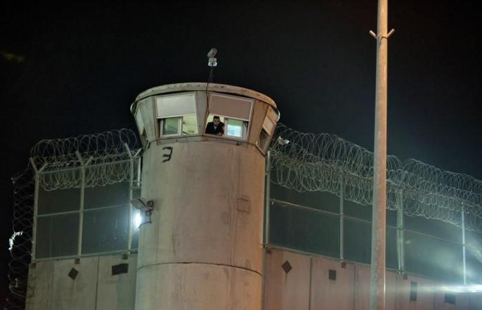 “They put us in the cage and came to beat us”: a Palestinian woman who passed through the Anatot camp describes hell