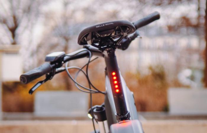 A decree forces cyclists to use light sobriety