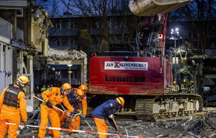 the explosion targeted a bridal shop