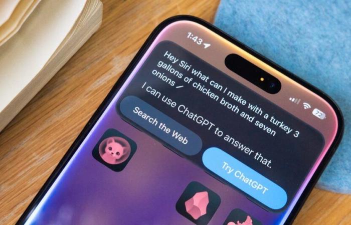 ChatGPT Is Helping Siri in iOS 18.2. And It’s Actually Useful.