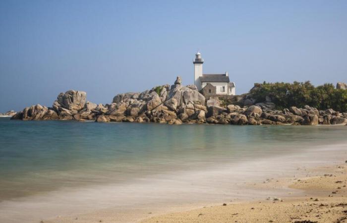 This village in Finistère transports us to the Caribbean and reminds us of summer