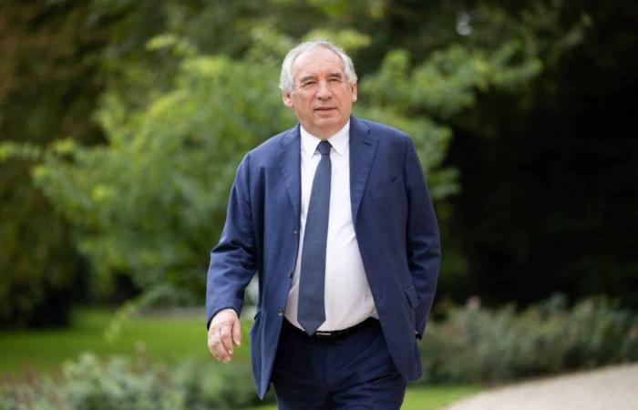 François Bayrou, soon to be appointed Prime Minister? Cyril Hanouna calls him and takes a rake