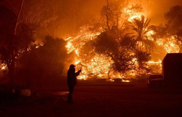 1,500 firefighters mobilized, 20,000 people targeted by evacuation orders: impressive images of the terrible fire affecting California