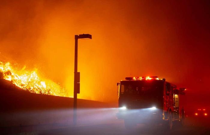 Malibu wildfire rages as nearly 20k people face evacuation warnings