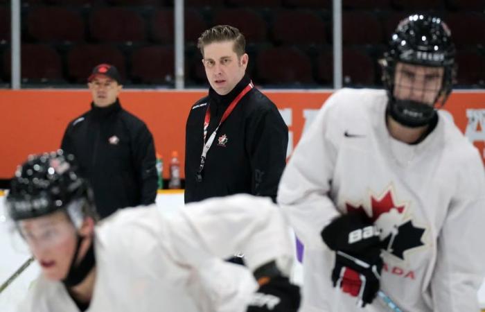 Junior Team Canada | Two Quebecers are fighting for the same position