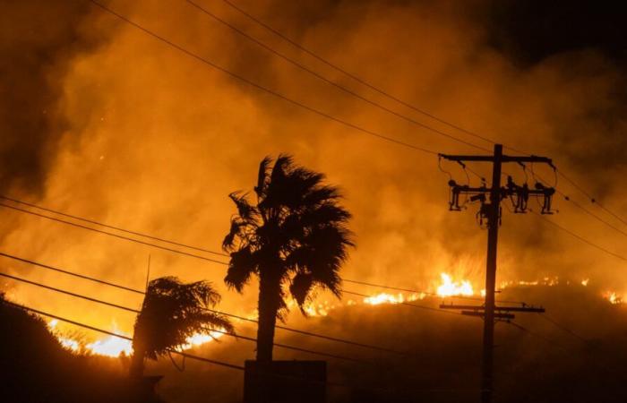 the impressive images of the megafire in Malibu, where thousands of residents were evacuated