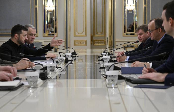 Macron expected in Warsaw to strengthen support for Ukraine