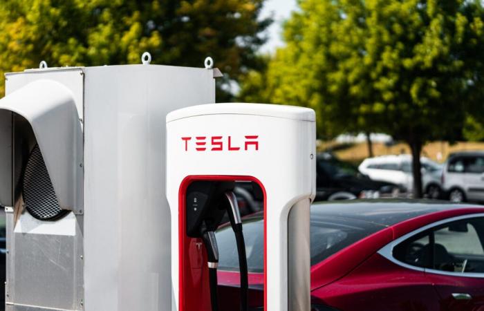 Tesla to deploy its V4 Superchargers in China