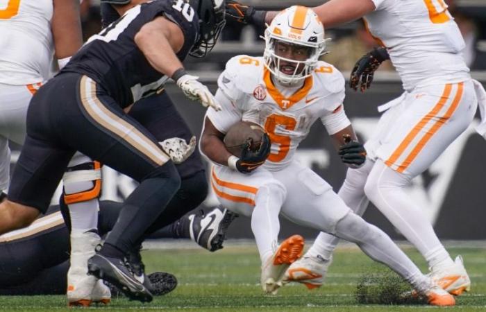 Tennessee’s Run Game, Experience in Cold Weather Level Playing Field for December Football at Ohio Stadium