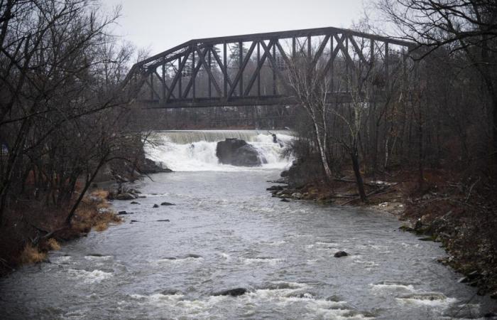 While forecasts have grown less severe, town officials in Vermont stand ready in case of flooding