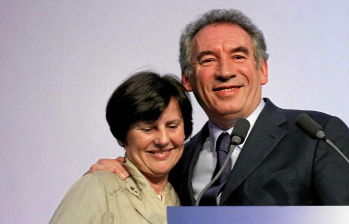 Who is Élisabeth Perlant, wife of François Bayrou and mother of their 6 children?