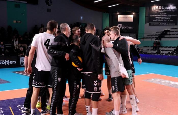 follow the meeting between Alterna Stade Poitevin Volley-Ball and Chaumont