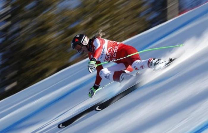 Cornelia Hütter wins the Beaver Creek downhill ahead of Sofia Goggia