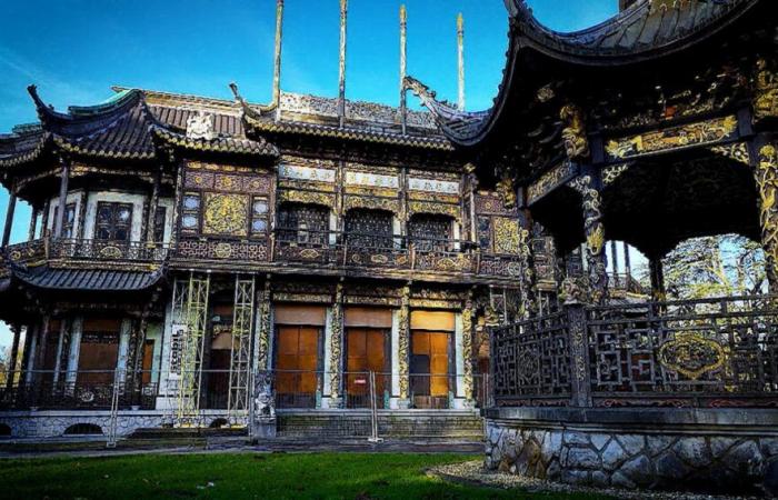 What treasures hides in the Chinese Pavilion, this abandoned “magic building”?