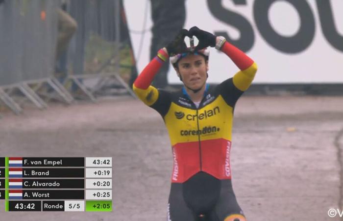 Sanne Cant raced in Herentals last time and thanked the home crowd with her heart: “She must have dreamed of this”