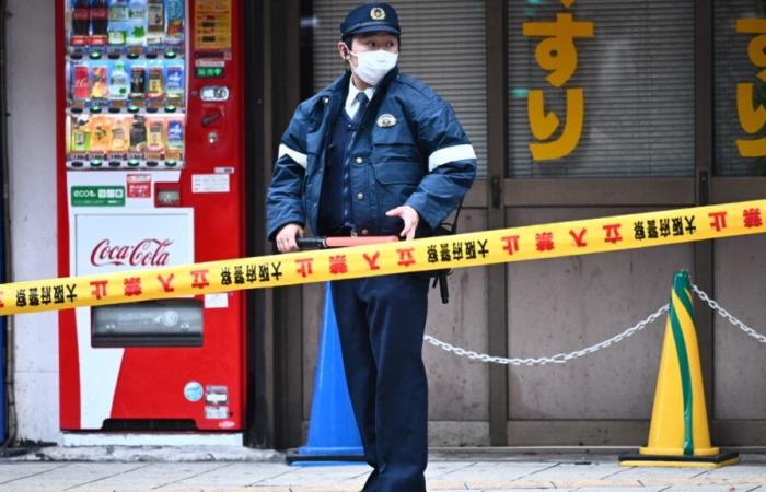 a schoolgirl stabbed to death in a McDonald's, the suspect on the run