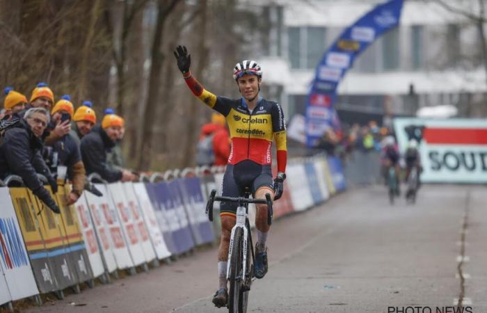 Belgian tricolore Sanne Cant says goodbye to the home crowd in style and with emotion, a different jersey certainly reigns supreme