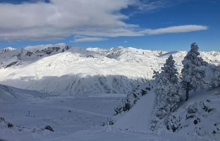 how this ski resort prepares its slopes for the opening of the season