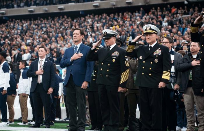 10 Fascinating Facts About the Army-Navy Game