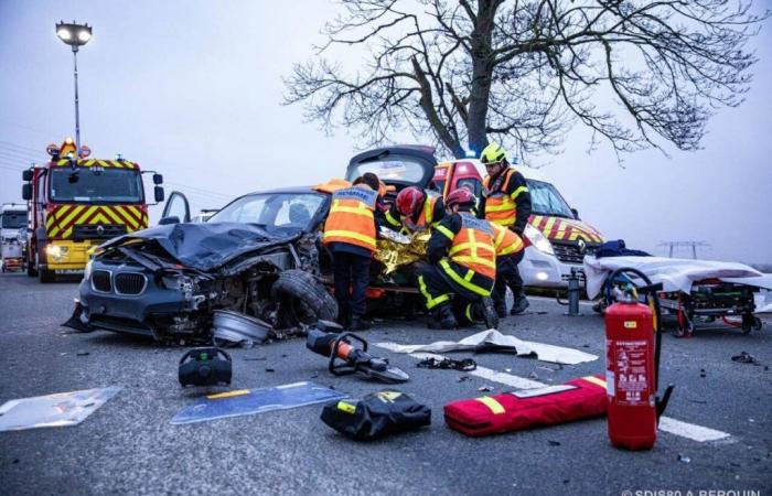 Sum. After an accident, a driver flees before being caught by the police