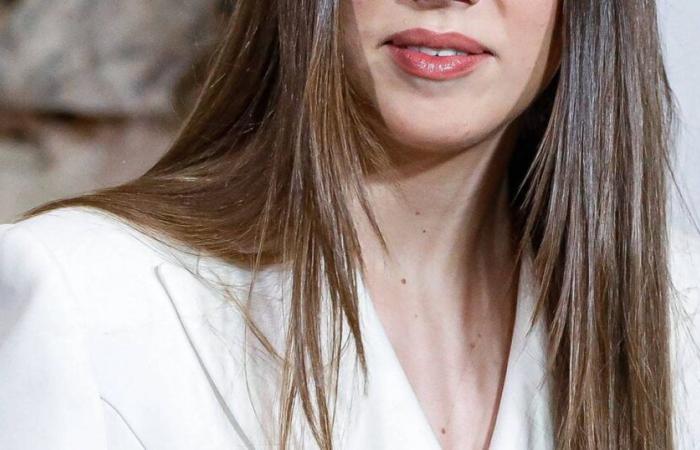 Sofia of Spain elegant in white for her first official solo outing, at 17