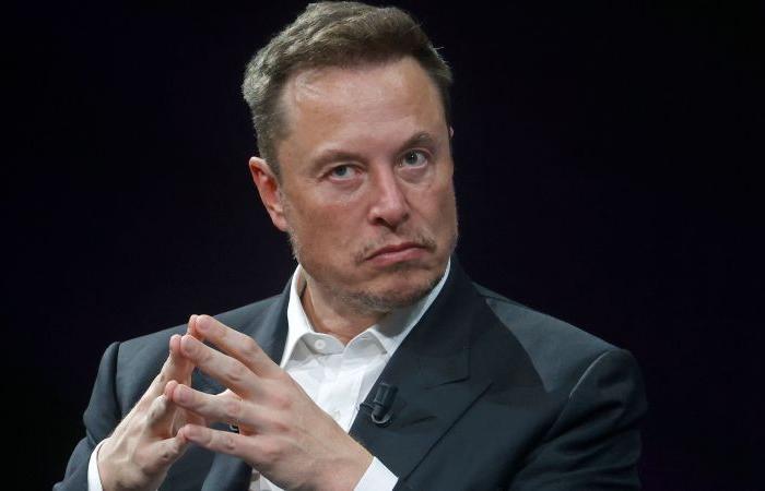 Elon Musk says SEC orders him to pay fine over Twitter purchase or face charges