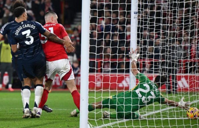 Emiliano Martinez goes from hero to zero as last-gasp goal sees Nottingham Forest leapfrog Man City