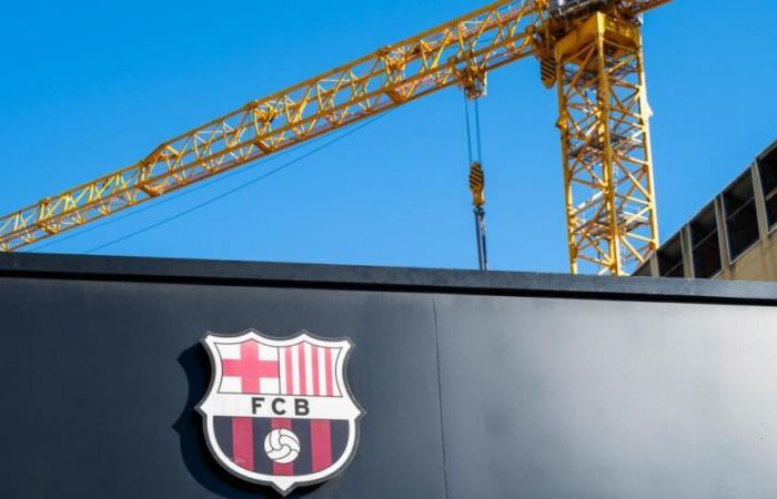 one seriously injured in the works at Camp Nou