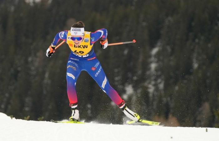 Cross-country skiing | Davos: Jonna Sundling takes the lead in the skate sprint qualification, Léna Quintin, Mélissa Gal and Julie Pierrel pass | Nordic Mag | No. 1 Biathlon