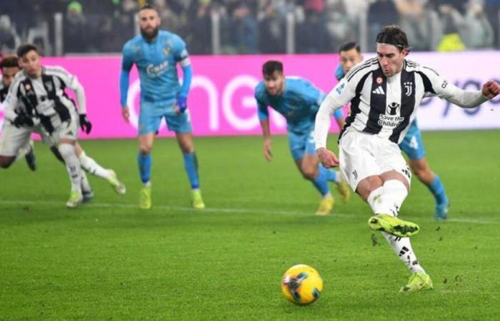 Juventus-Venice 2-2, Vlahovic’s argument with the fans after the equalizer on a penalty in the 95th minute