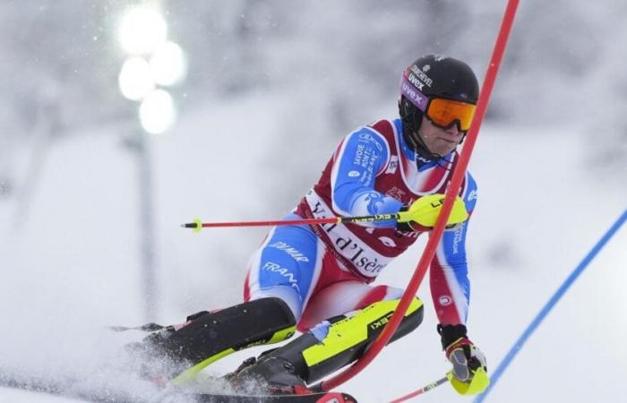 Steven Amiez takes surprise lead of World Cup slalom with Olympic champion Clement Noel out injured | National