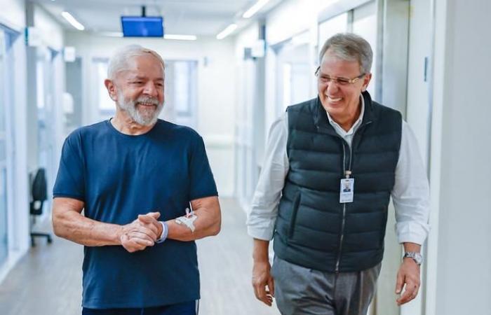 Brazilian President Lula leaves hospital and can resume activities