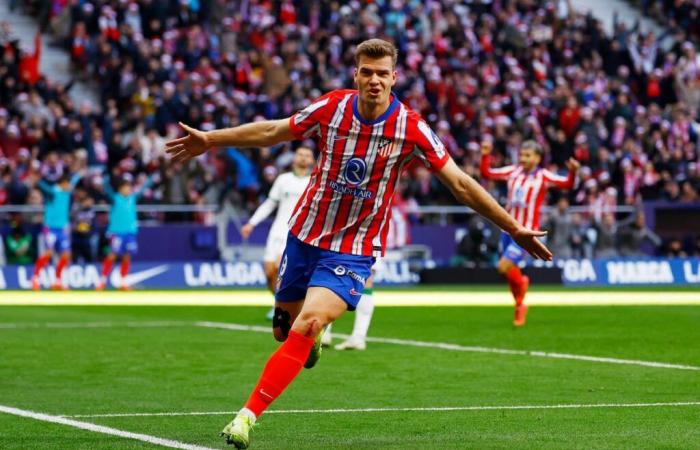 A hammer blow from Sorloth knocks down Getafe's wall and shoots Atlético to the co-leadership | Soccer | Sports