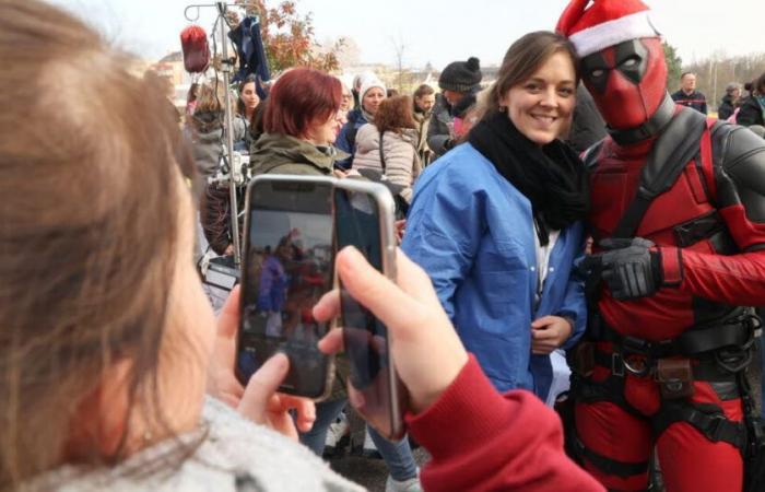 Slideshow. Superheroes with big hearts at the University Hospital for sick children