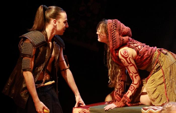 Breathtaking Women of Troy at the Théâtre Indocile in Sion