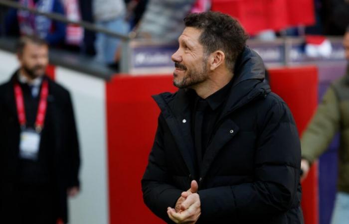 Simeone unwraps the Christmas gift