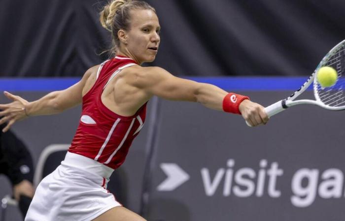 Viktorija Golubic wins an all-Swiss final against Céline Naef