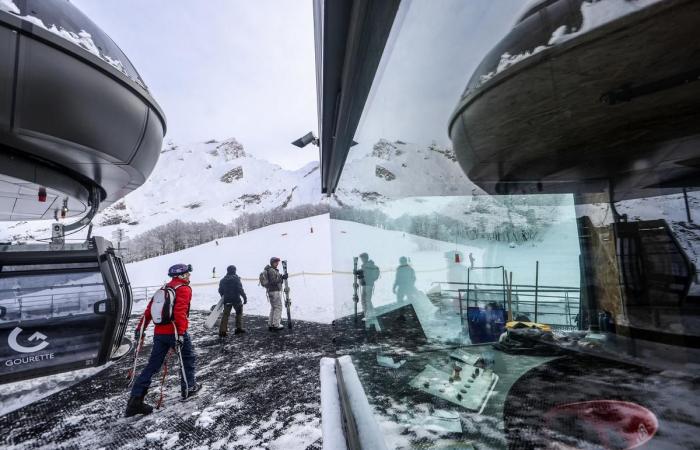 the snow and the skiers present for the first day of opening of the resort