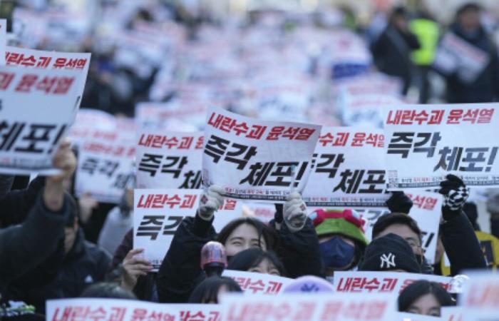 Justice must seal the fate of the Korean president as quickly as possible