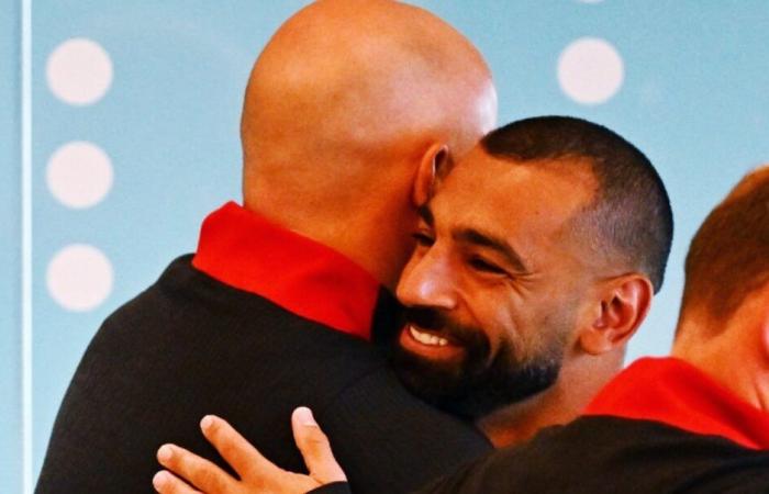 Salah receives a declaration of love from a Turkish giant, “A dream”