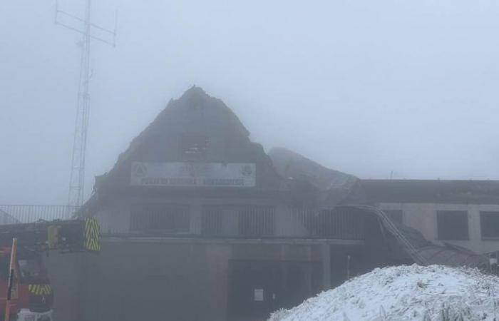 Renovated in 2022, the chalet at the Champ-du-Feu resort completely ravaged by a fire