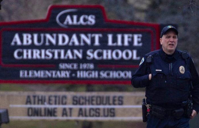 United States: Four dead in school shooting, minor suspect shot dead