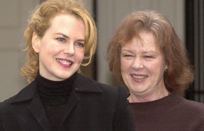 Nicole Kidman defends her right to grieve her mother as she wishes: “There are no limits”