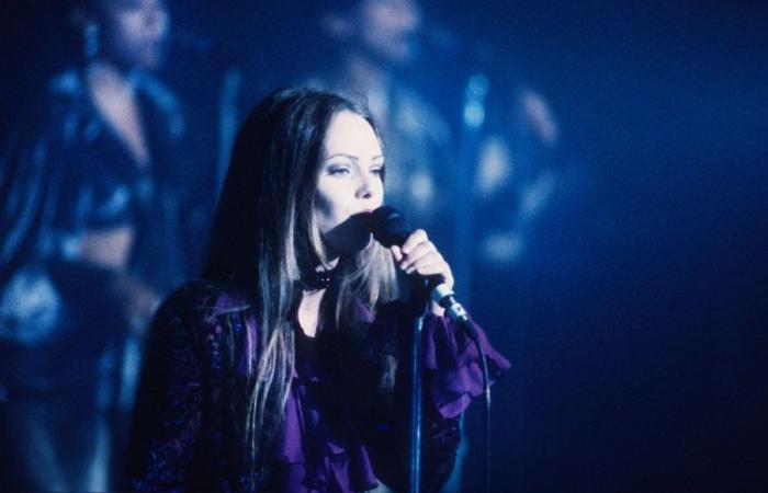 Vanessa Paradis, live and direct